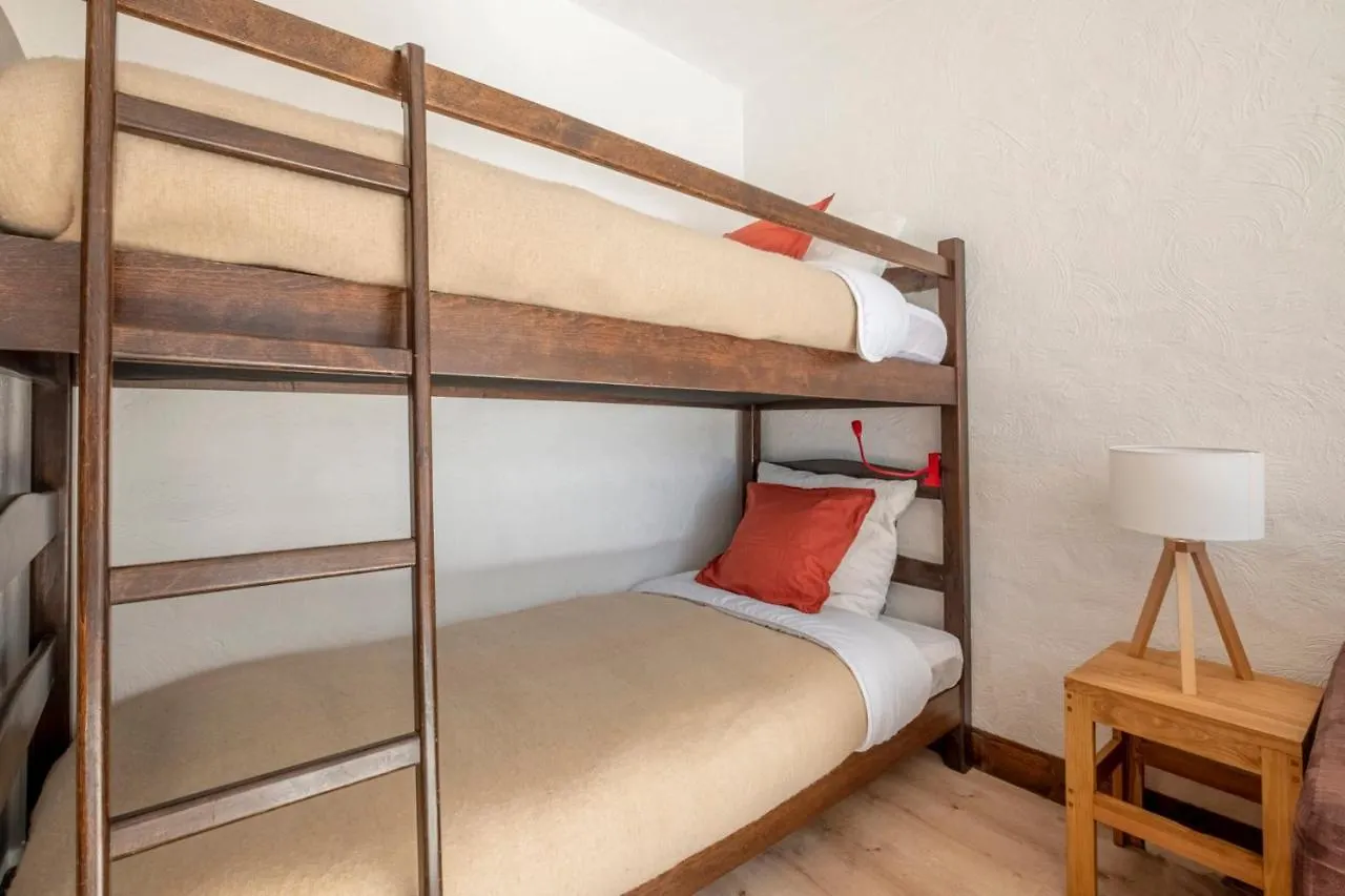 Nice Studio With Balcony In Chamonix 0*,  France